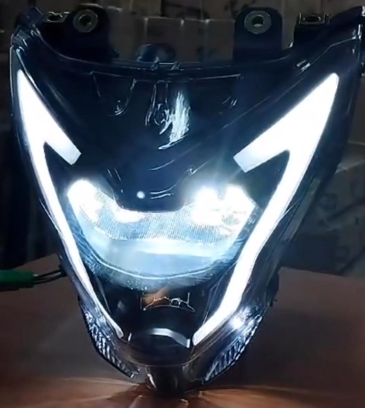 Miniatura 3 de FAROLA LED PULSAR NS 150 NS 160 NS 200 ORIGINAL BAJAJ
