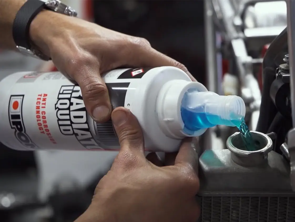 Miniatura 2 de LÍQUIDO REFRIGERANTE IPONE RADIATOR LIQUID DE ALTO RENDIMIENTO