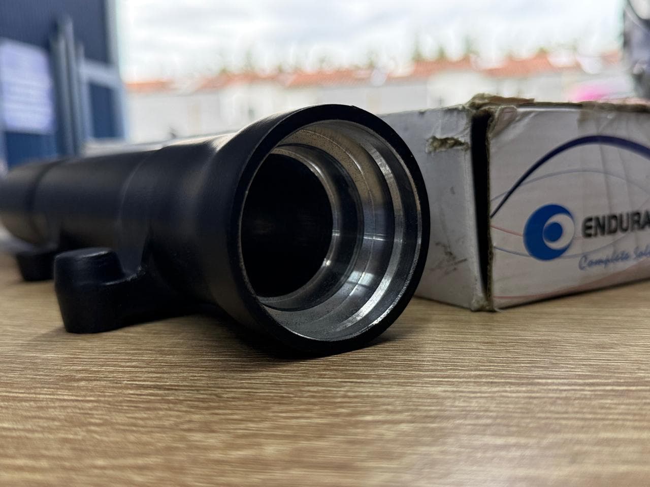 Miniatura 2 de BOTELLA SUSPENSIÓN DELANTERA IZQUIERDA PULSAR 180 UG4/ENDURANCE 