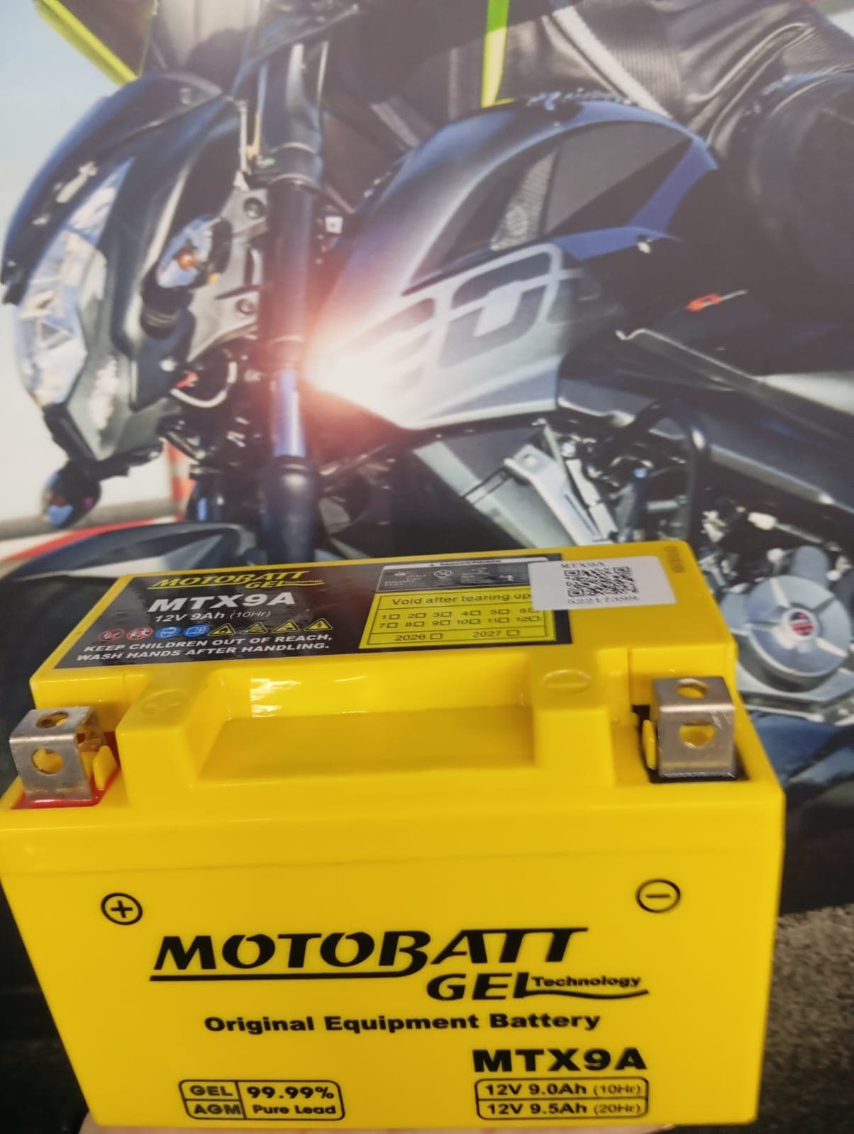BATERÍA PARA MOTOCICLETA MOTOBATT DE ALTO RENDIMIENTO PULSAR NS 400 Pulsar 200 RS, Pulsar 200NS, Pulsar 200NS FI, Dominar 250, 