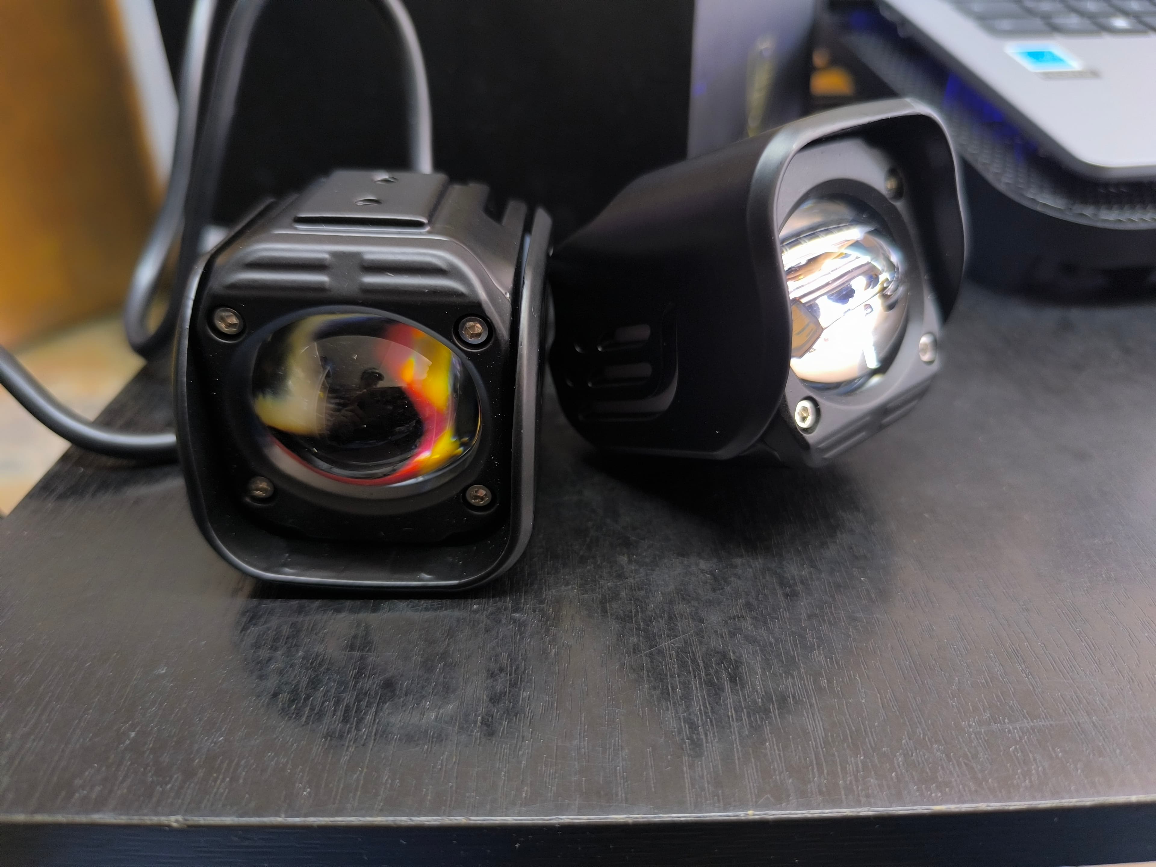 Miniatura 5 de EXPLORADORA LED MOTO DOBLE COLOR CON DIRECCIONAL HP-U168-02